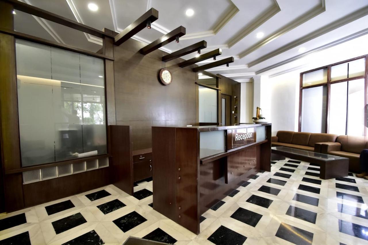 Caves County Resort Malegaon Екстер'єр фото